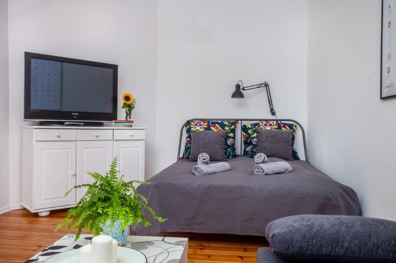 Apartament Floriana Apartment *